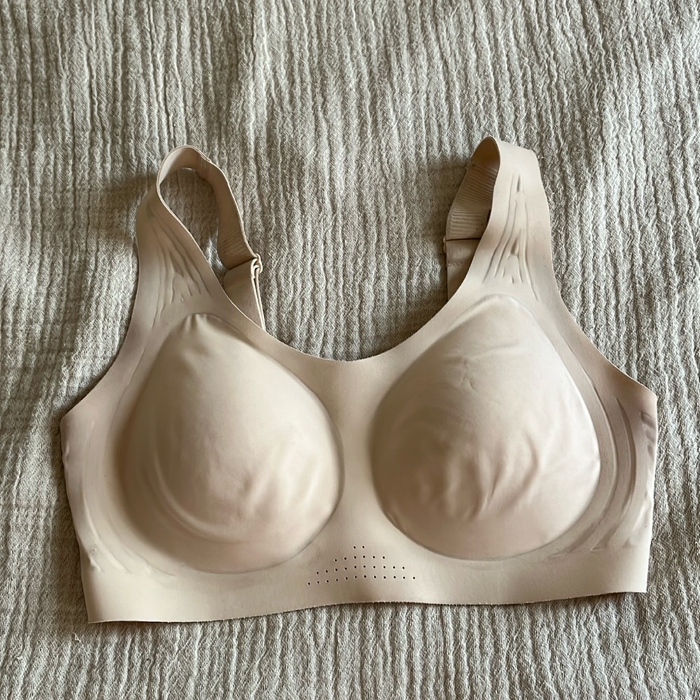 Seamless Nude Wireless Bra - Comfortable Everyday Support